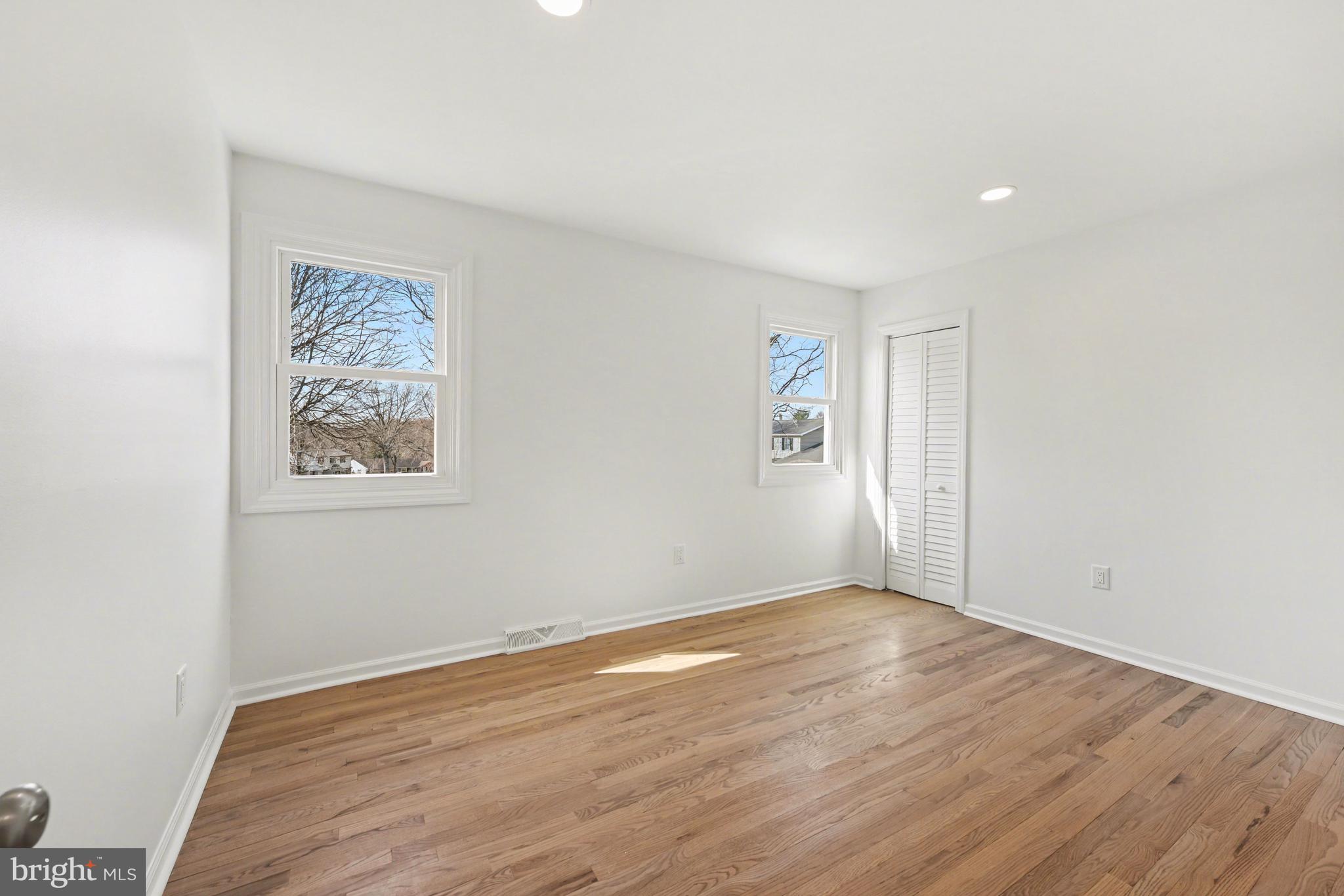 HUNTER VILLA - Residential