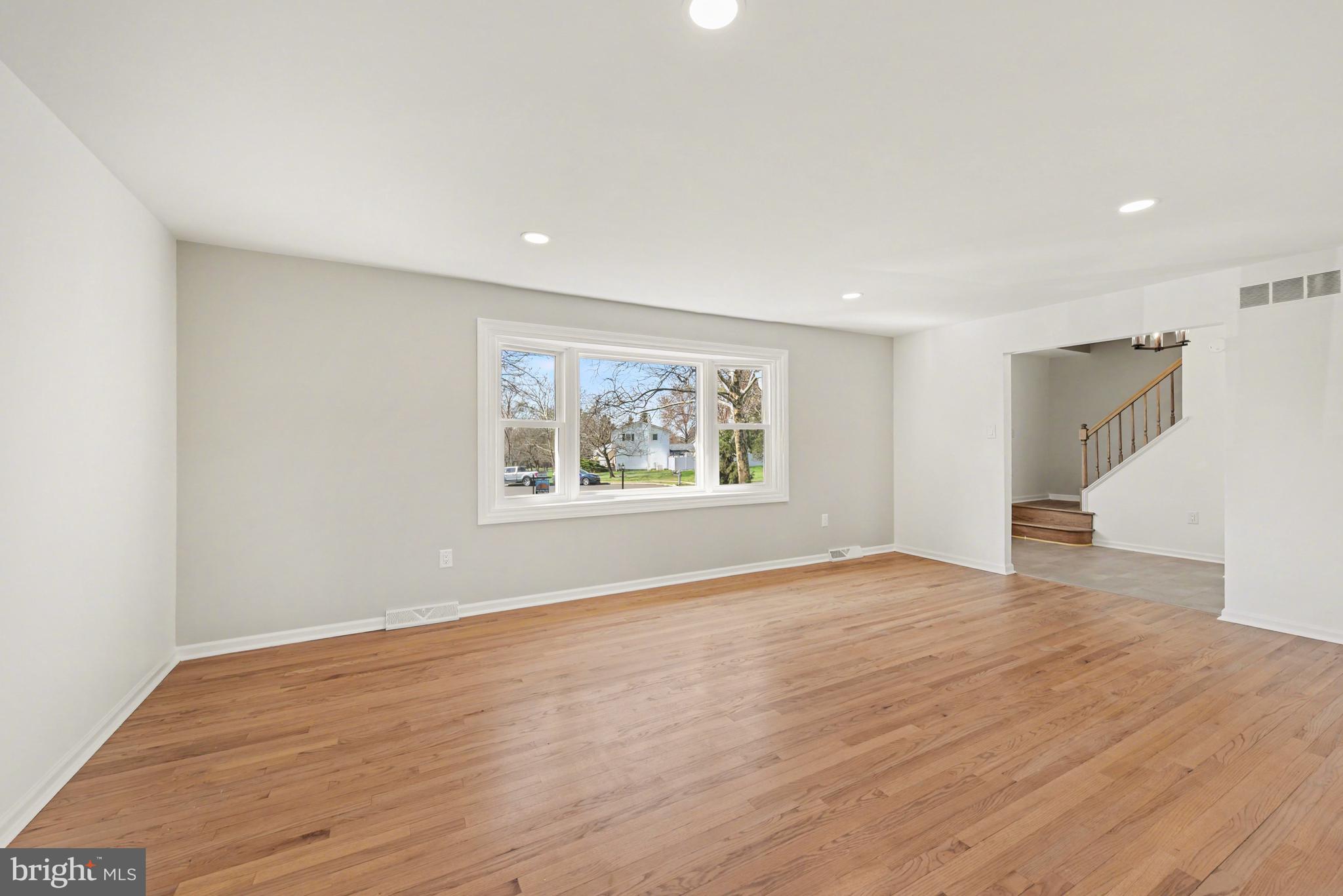 HUNTER VILLA - Residential