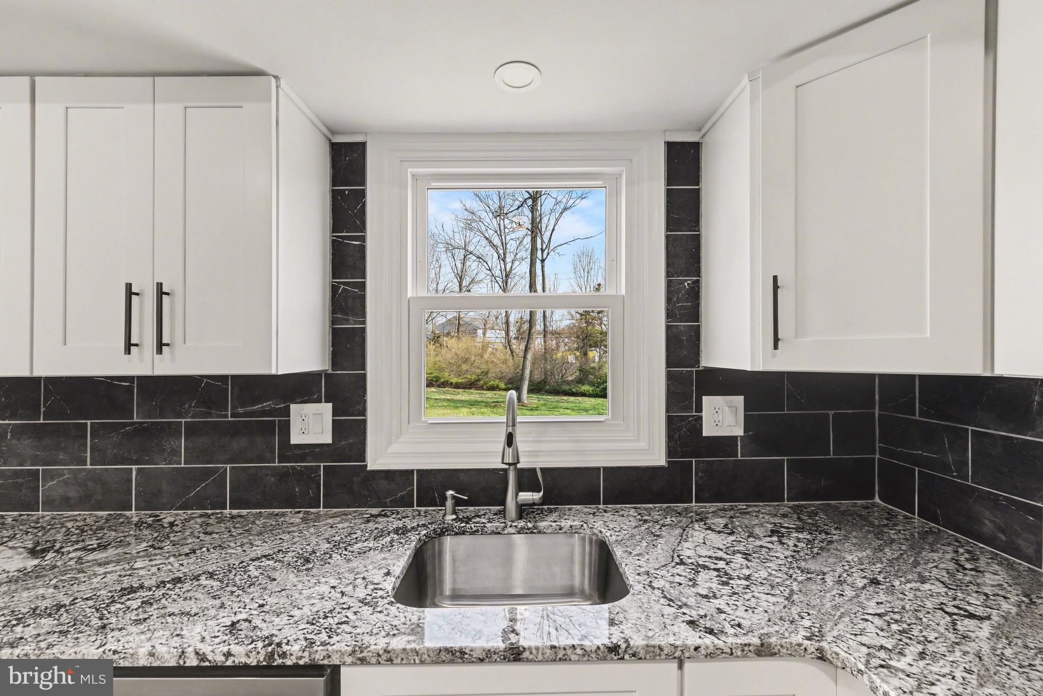 HUNTER VILLA - Residential