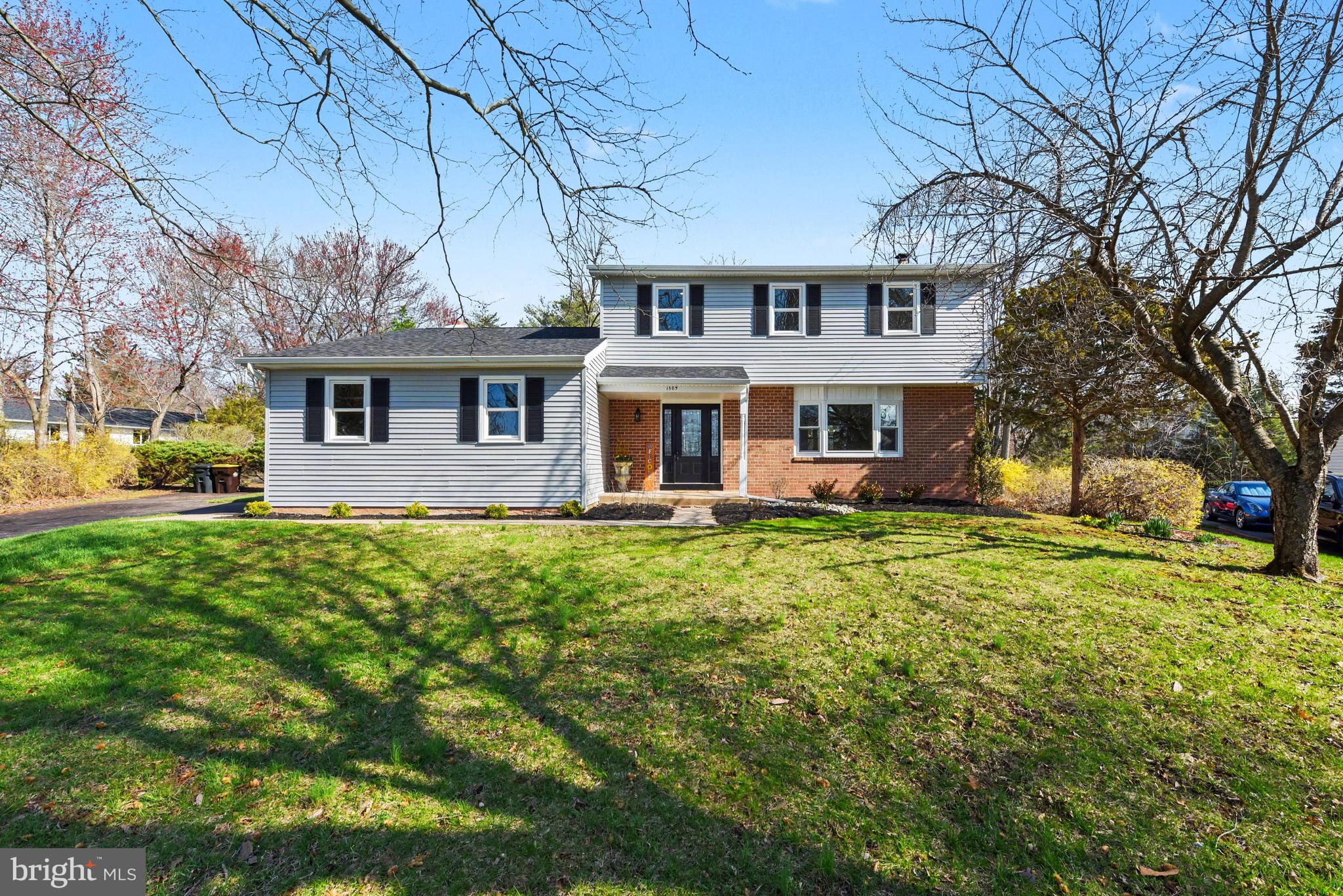 HUNTER VILLA - Residential