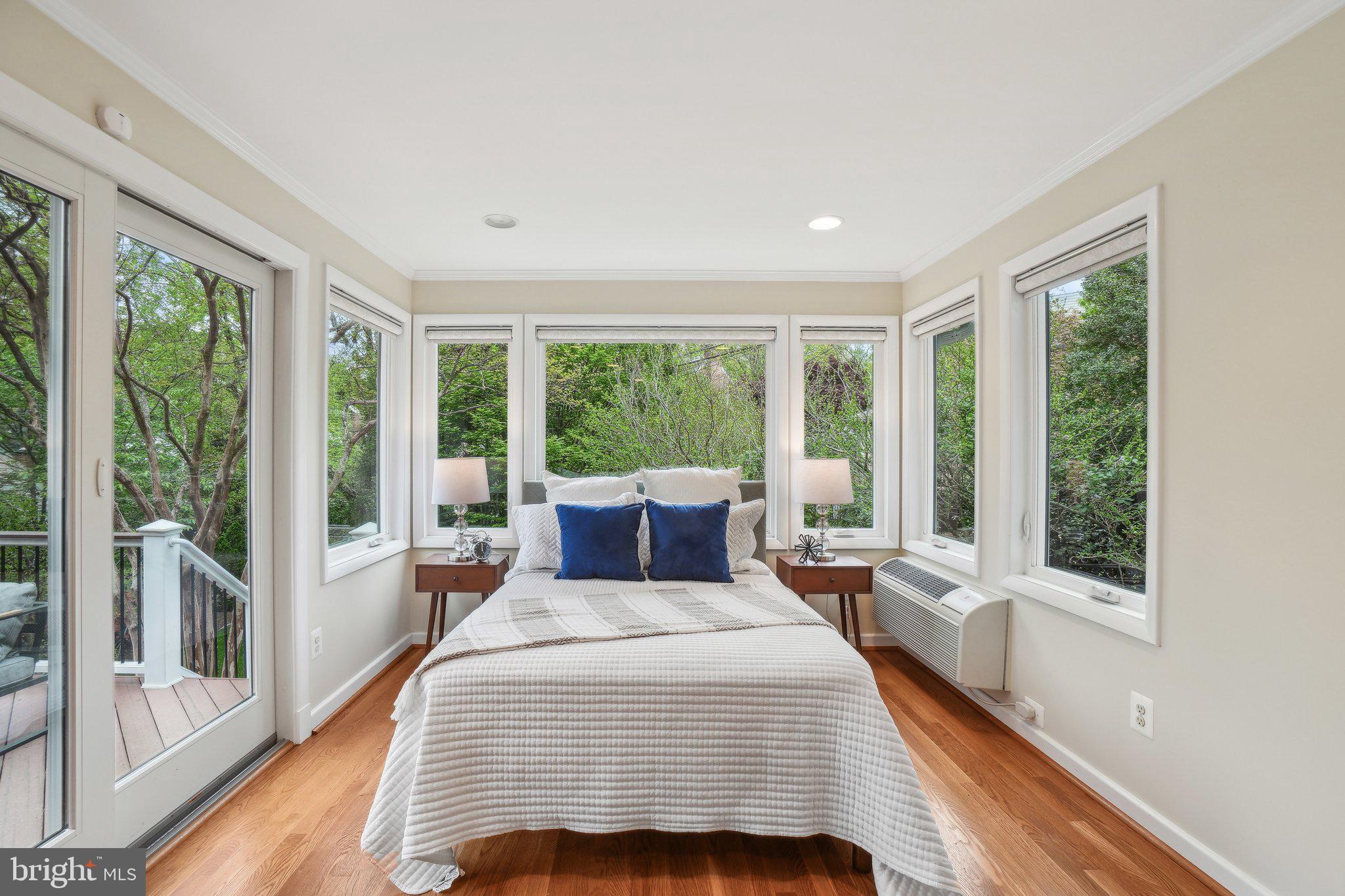 CLUB MANOR ESTATES - Residential