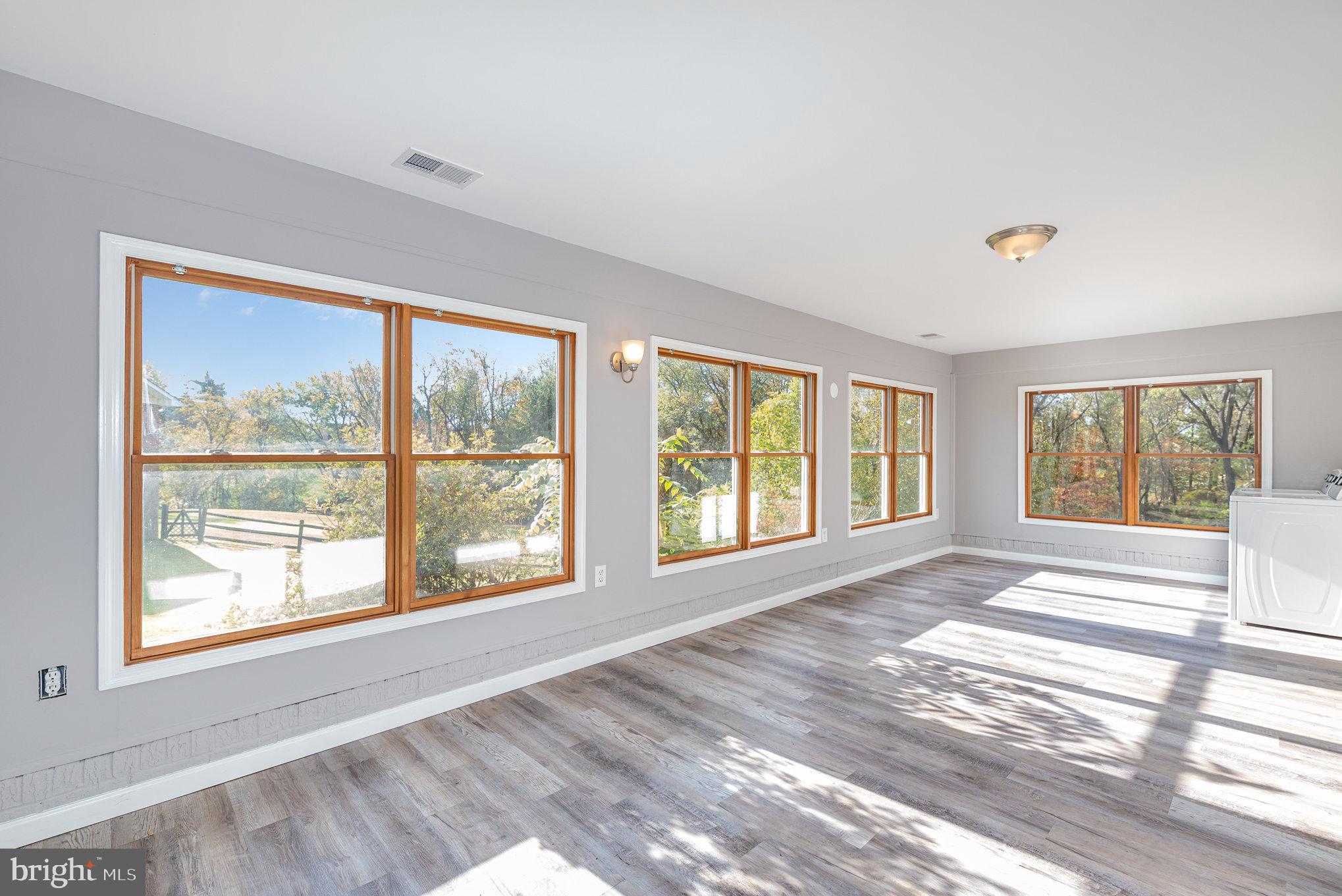 CHARLES MANOR - Residential