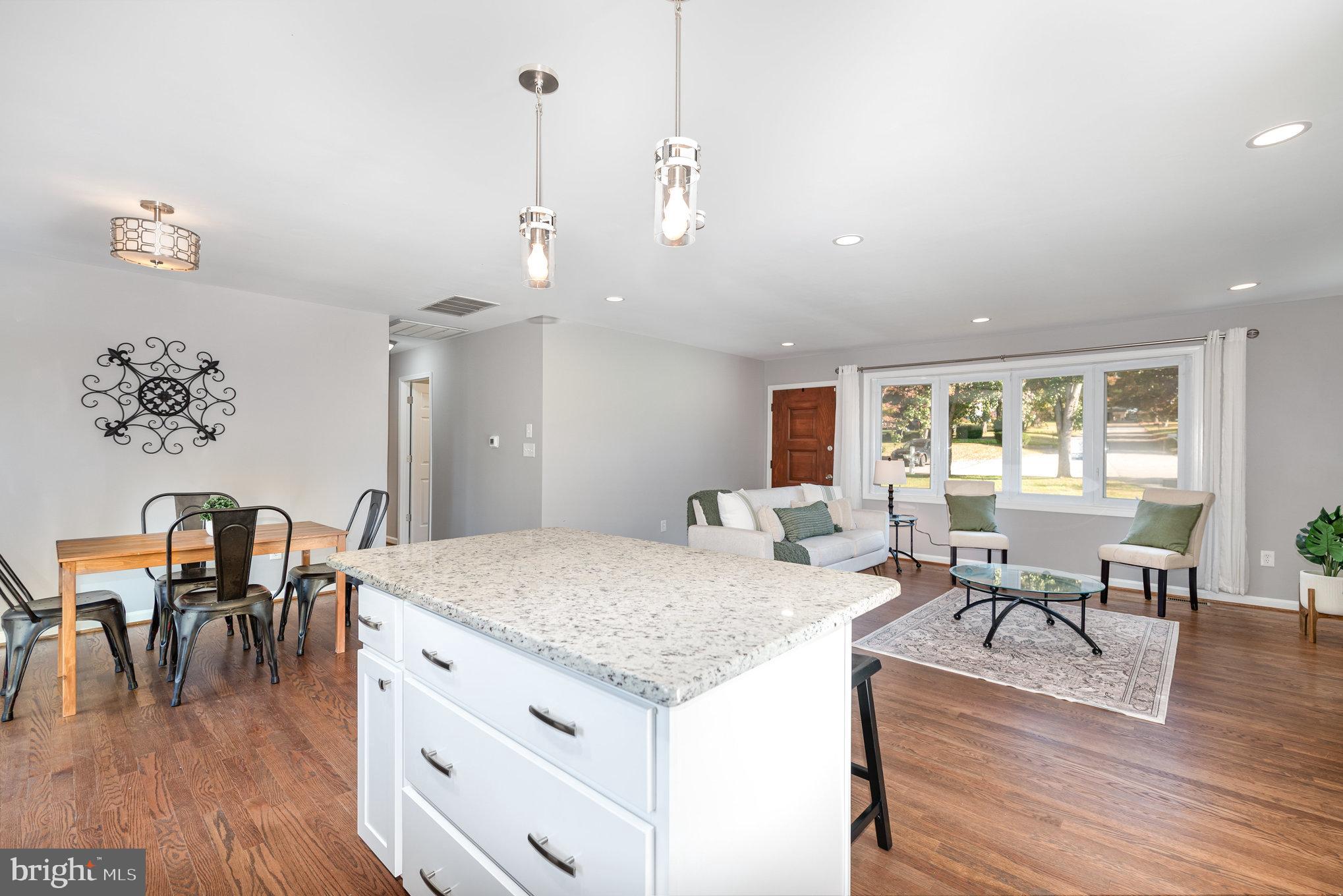 CHARLES MANOR - Residential