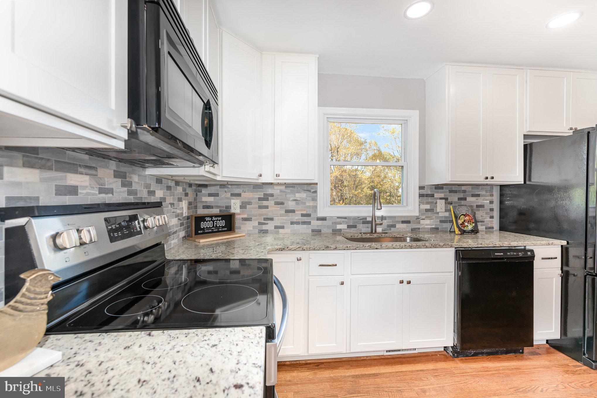 CHARLES MANOR - Residential