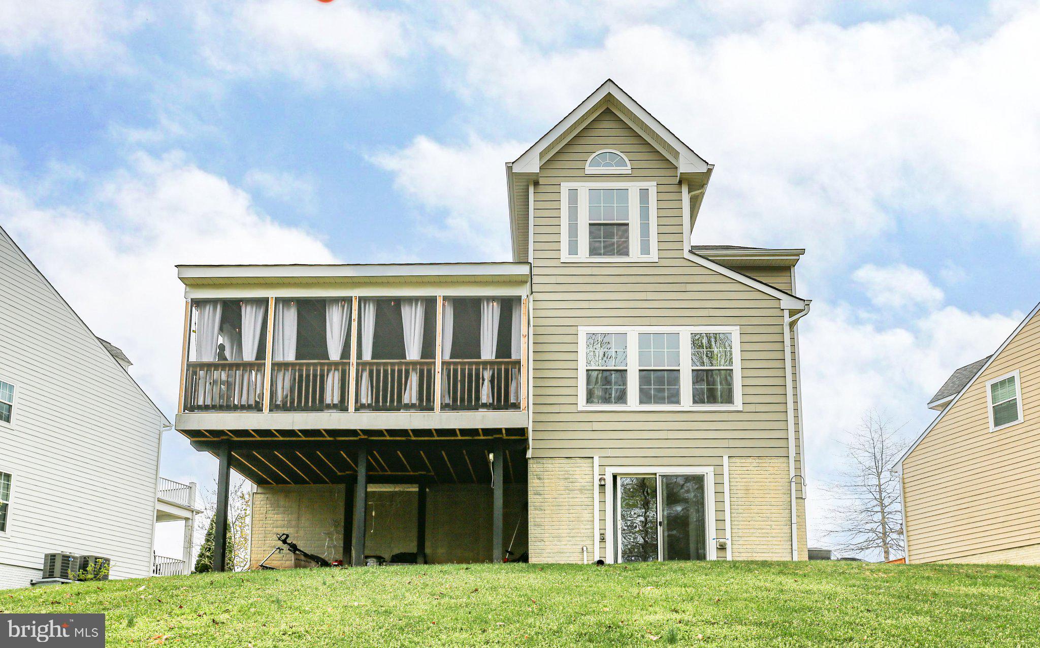 VILLAGE OF IDLEWILD - Residential