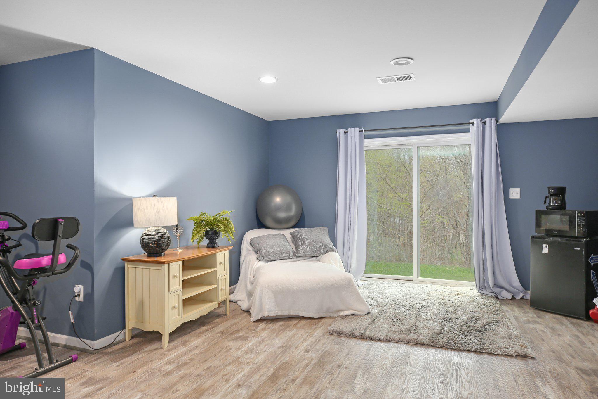 VILLAGE OF IDLEWILD - Residential