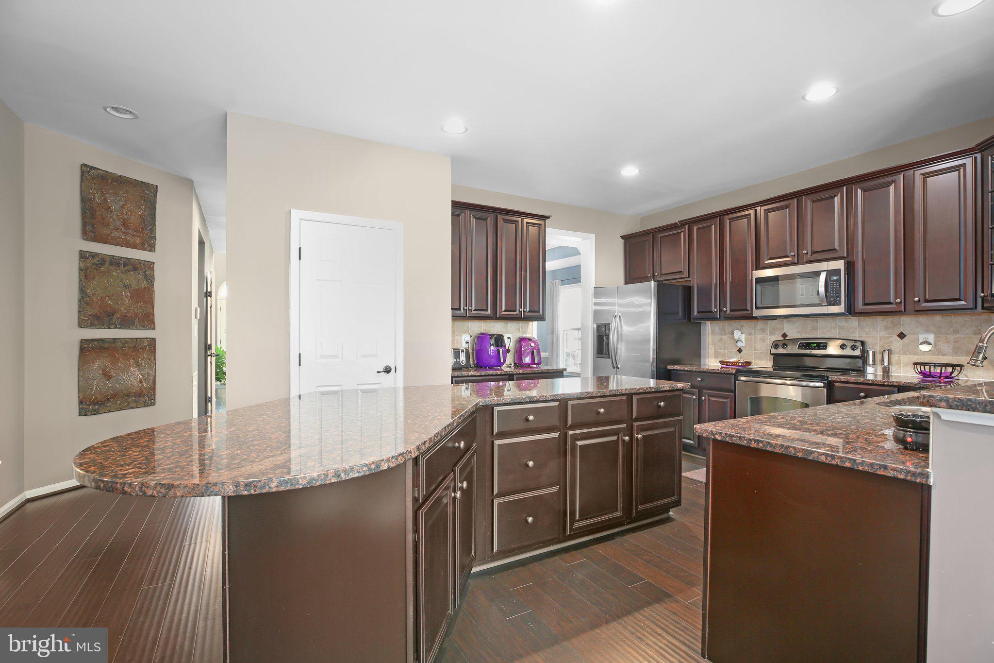 VILLAGE OF IDLEWILD - Residential