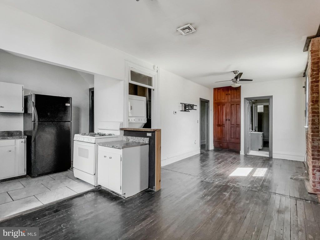 Photo of 219 S Union Street #2, MIDDLETOWN, PA 17057 (MLS # PADA2056282)