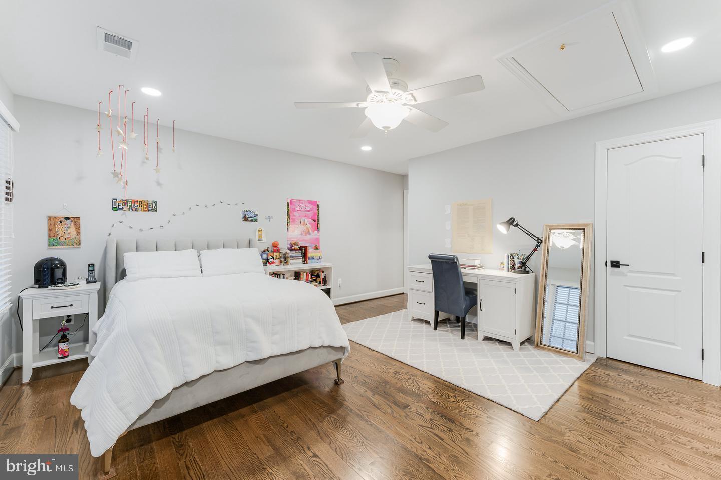 THE RESERVE - Residential