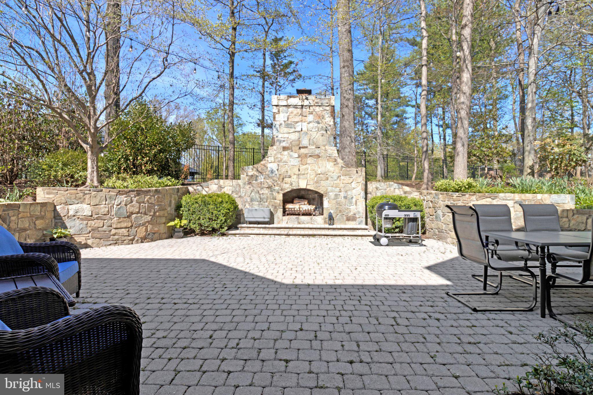 THE RESERVE - Residential