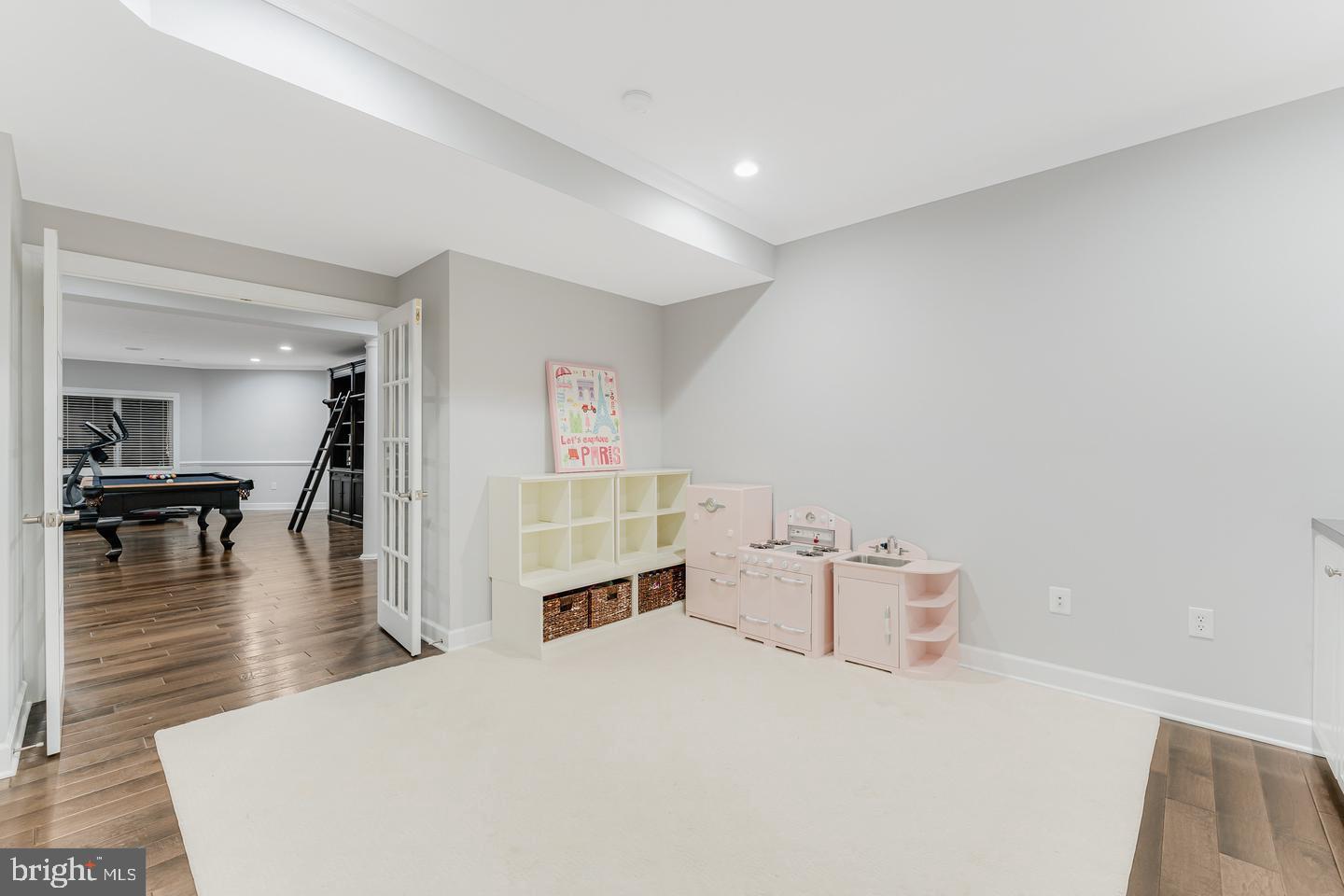 THE RESERVE - Residential