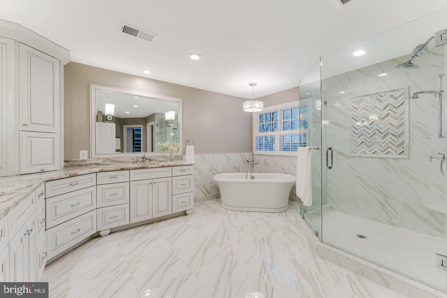 THE RESERVE - Residential