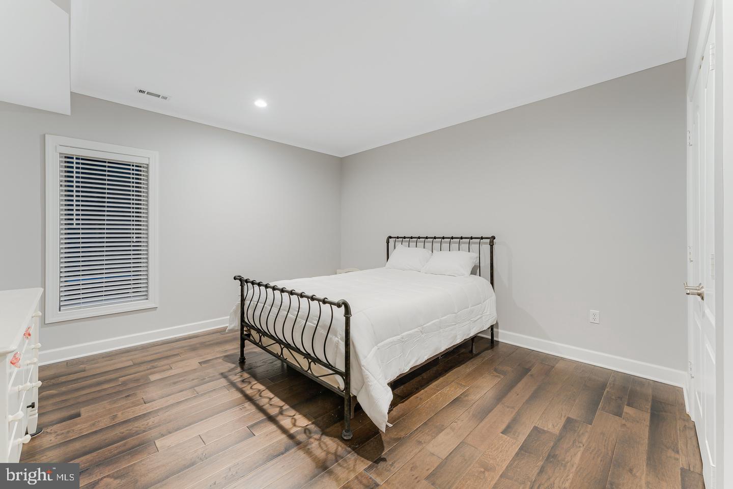 THE RESERVE - Residential