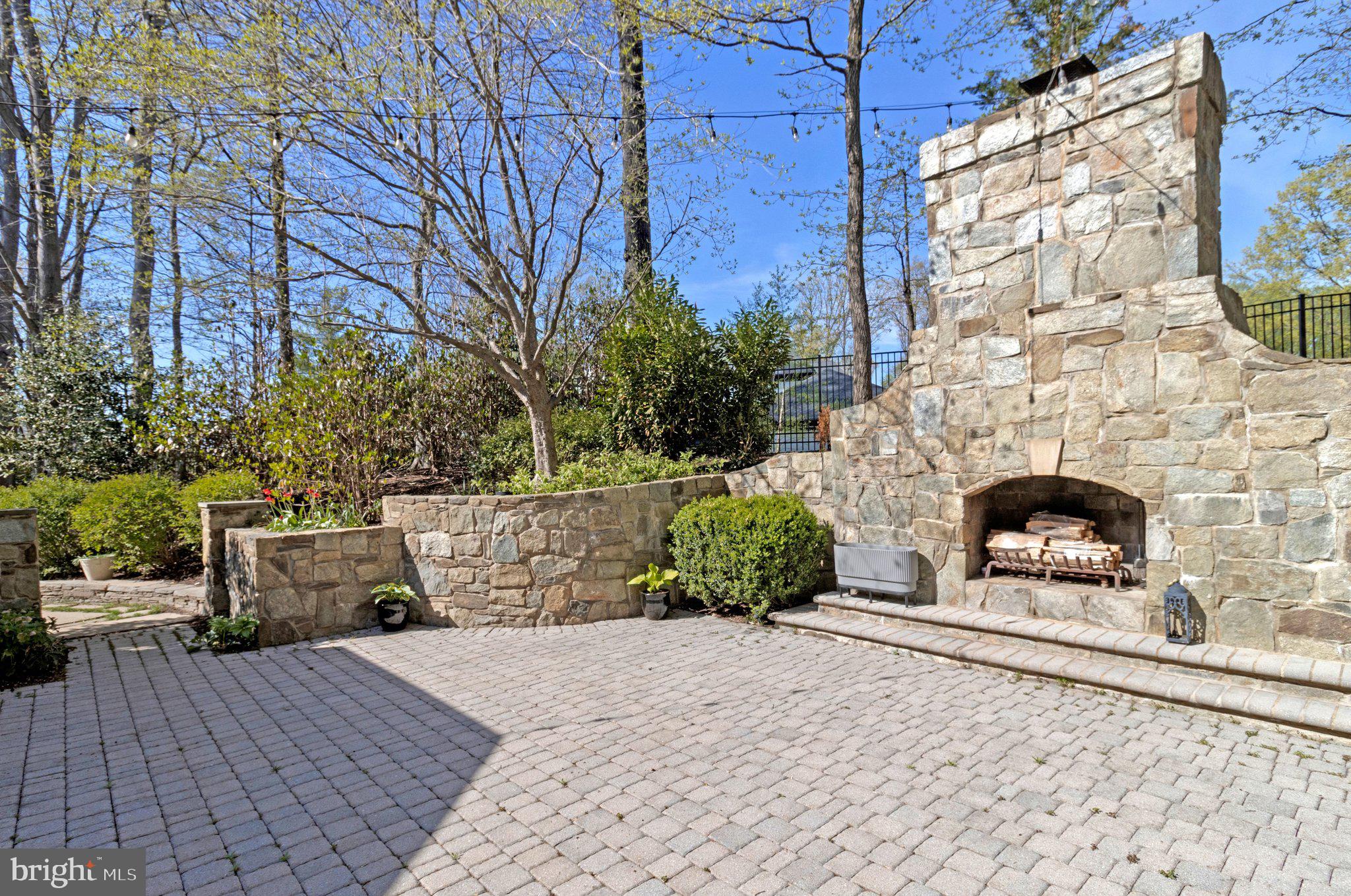 THE RESERVE - Residential