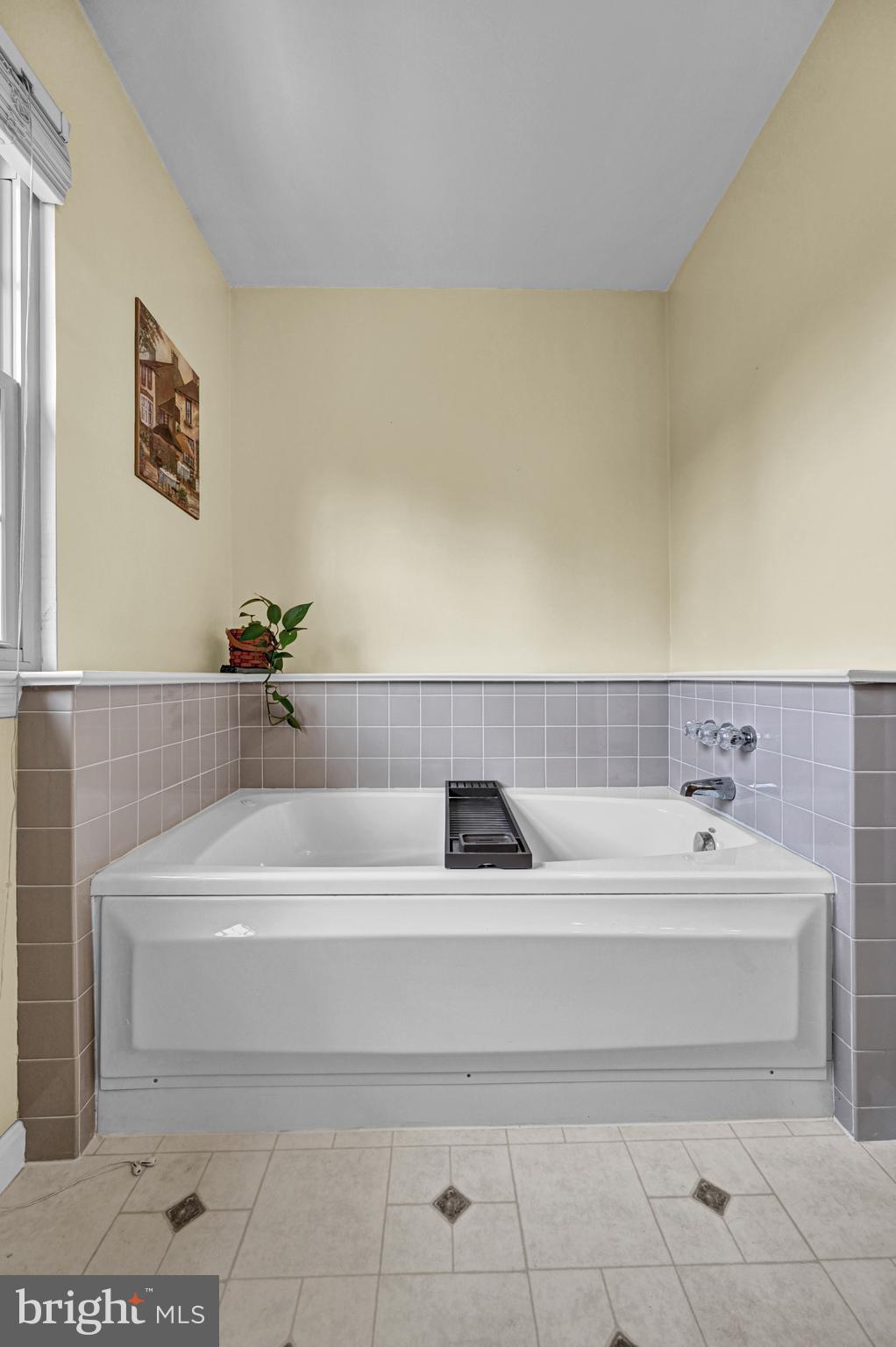 BROOKVIEW MEADOWS - Residential