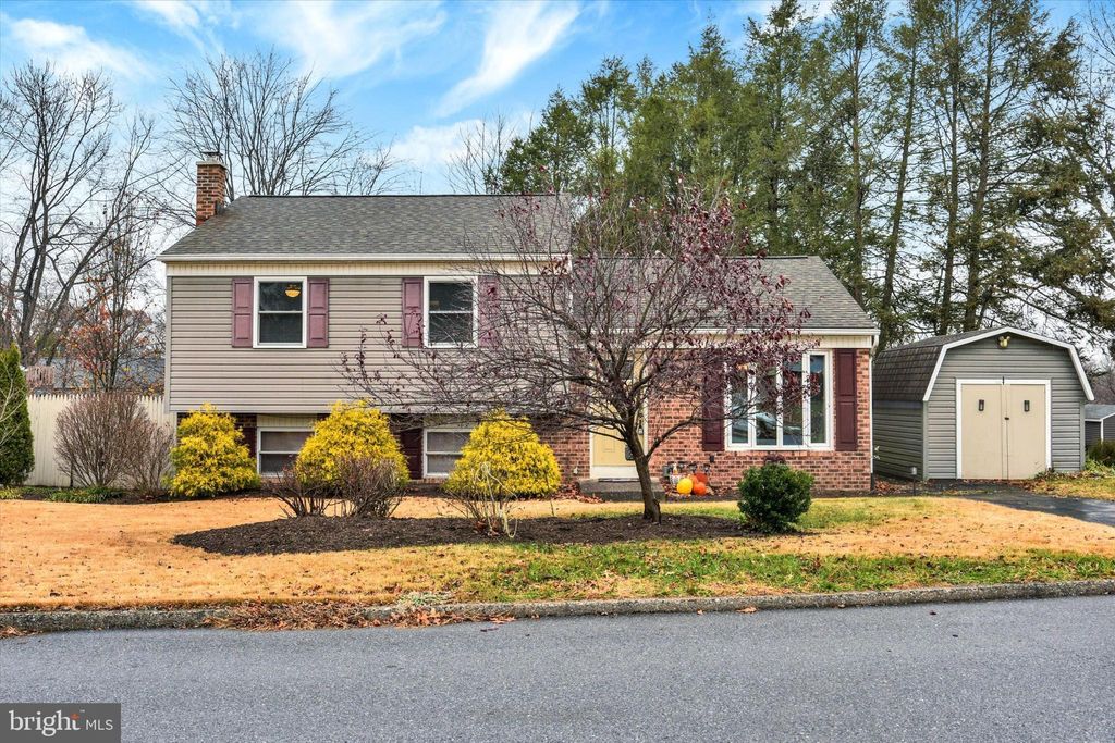 Photo of 5586 Edsel Street, HARRISBURG, PA 17109 (MLS # PADA2051804)