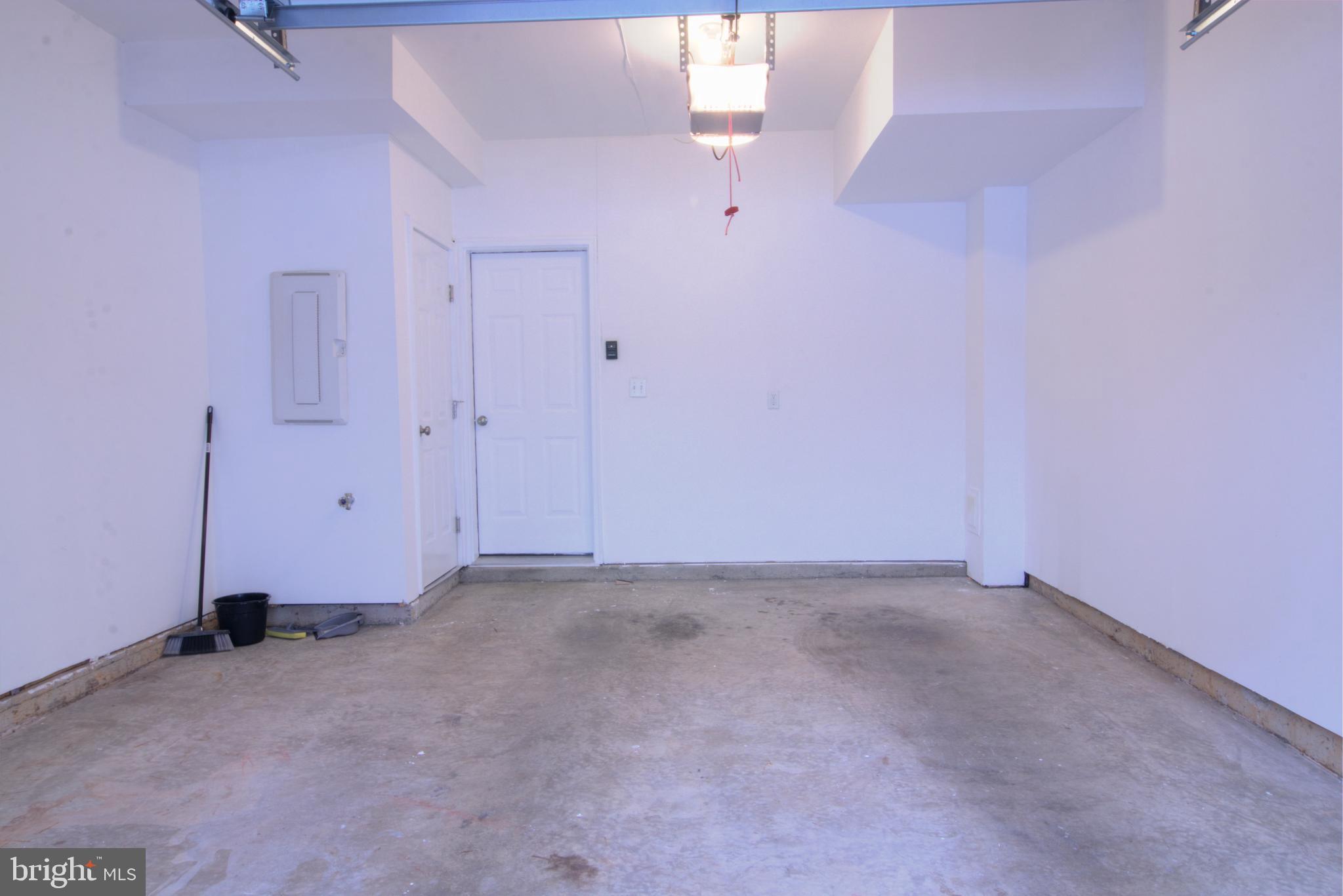 OAKWOOD VILLAGE - Residential Lease