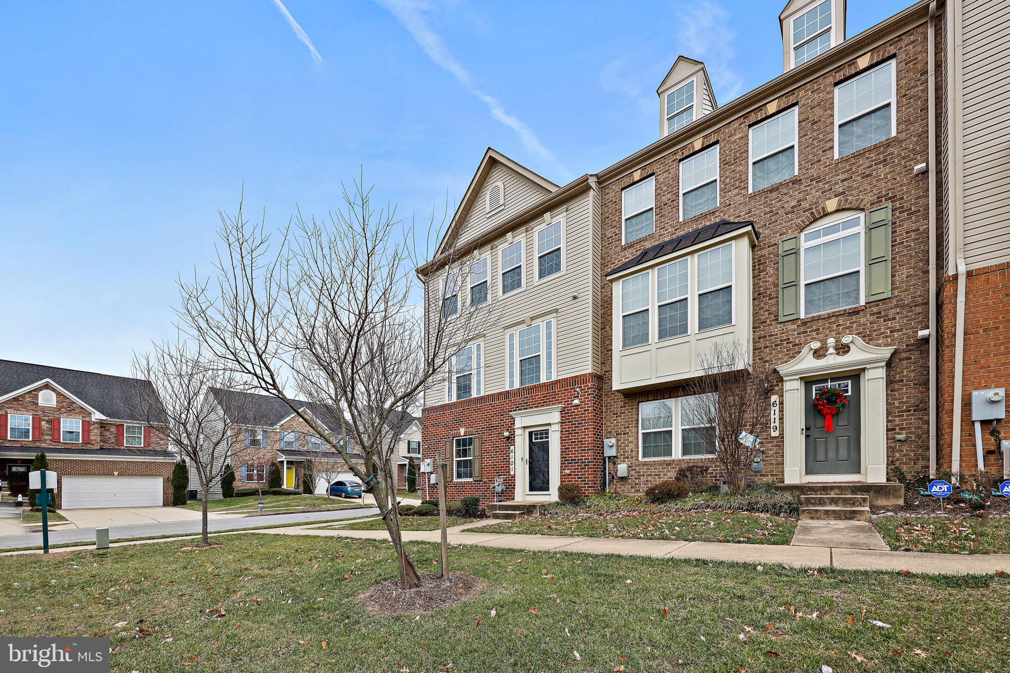 THE PARK AT ADDISON METRO - Residential