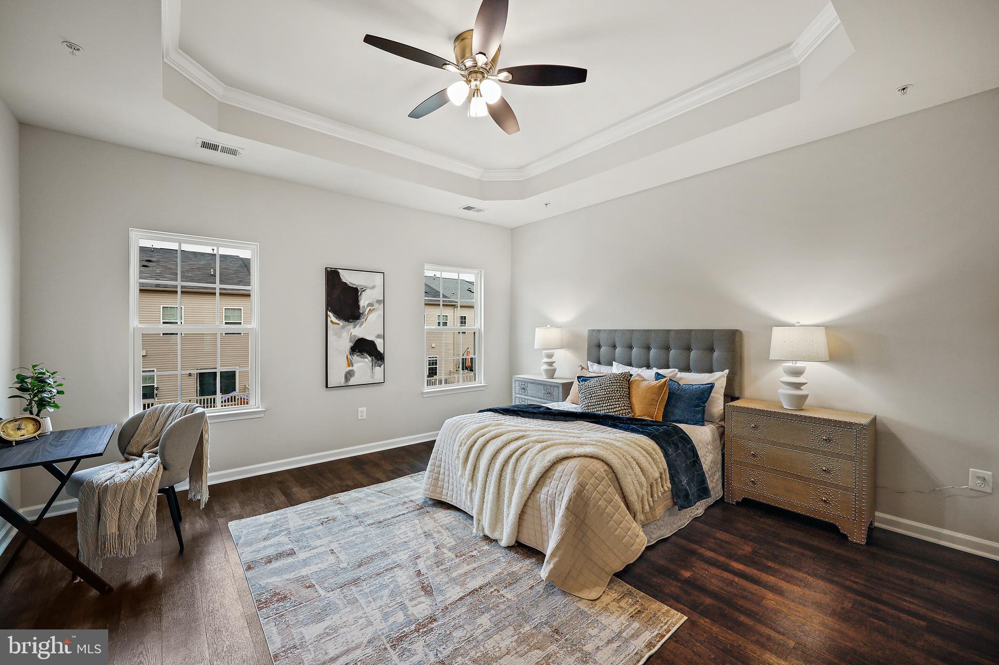 THE PARK AT ADDISON METRO - Residential