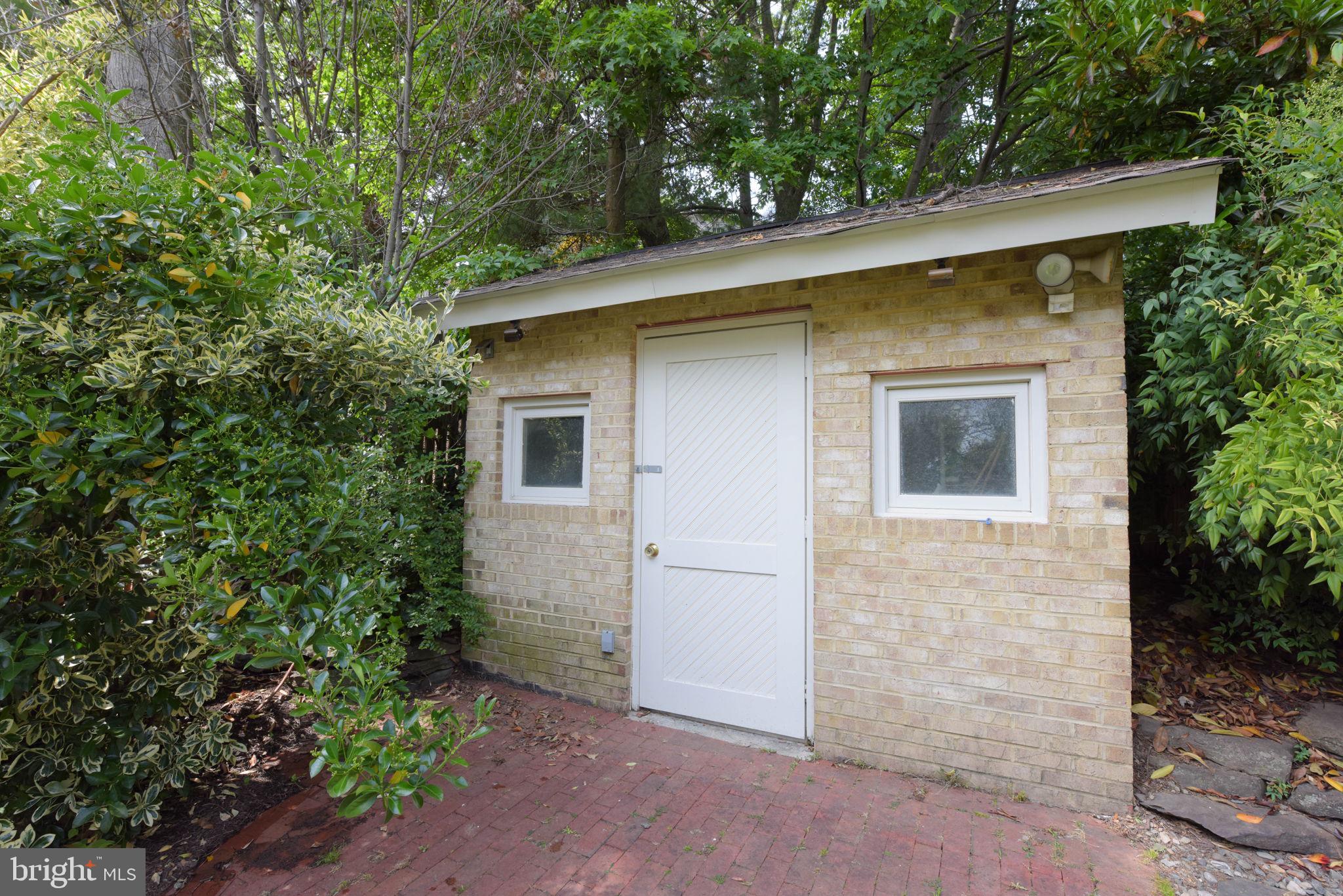 SEMINARY RIDGE - Residential