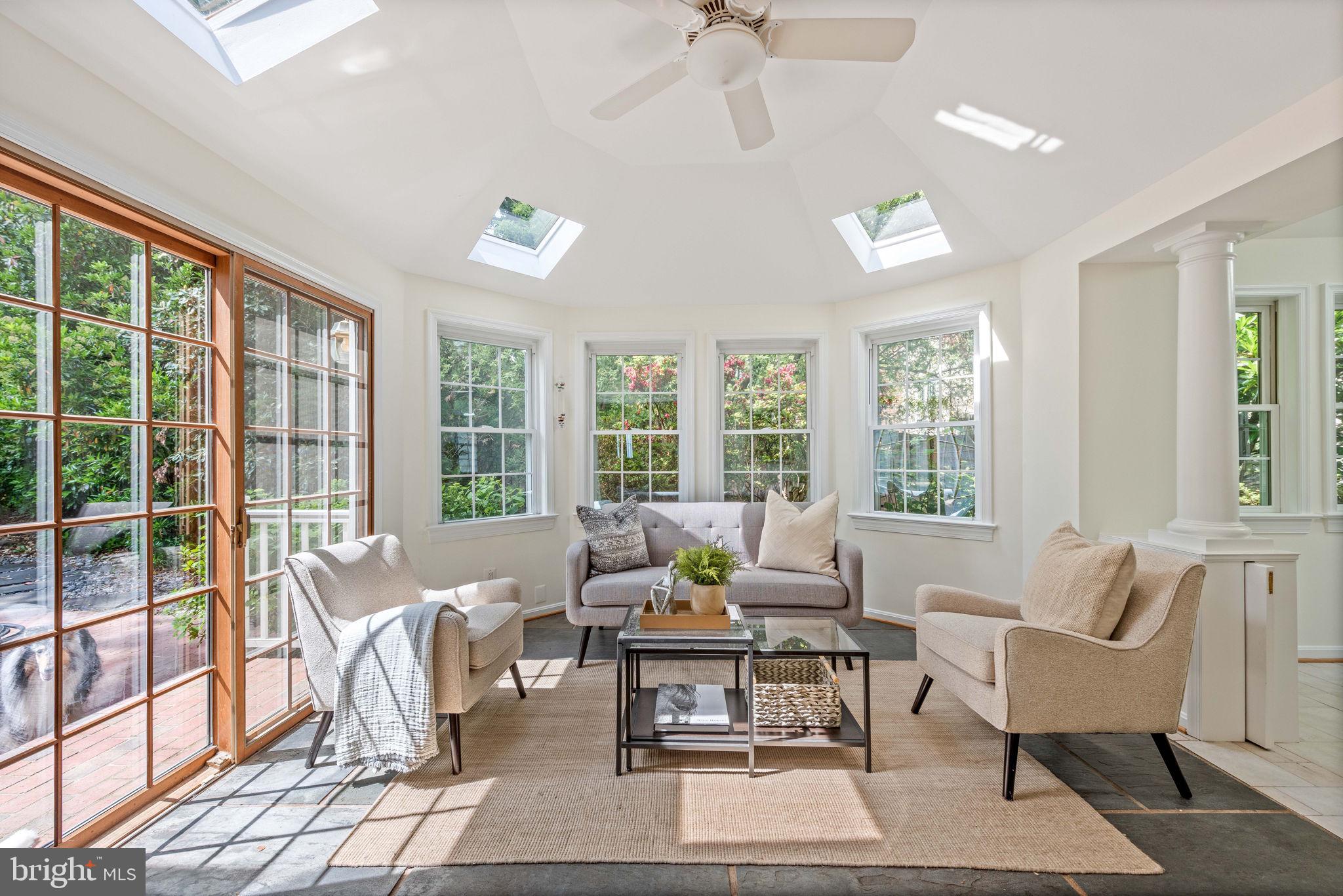 SEMINARY RIDGE - Residential