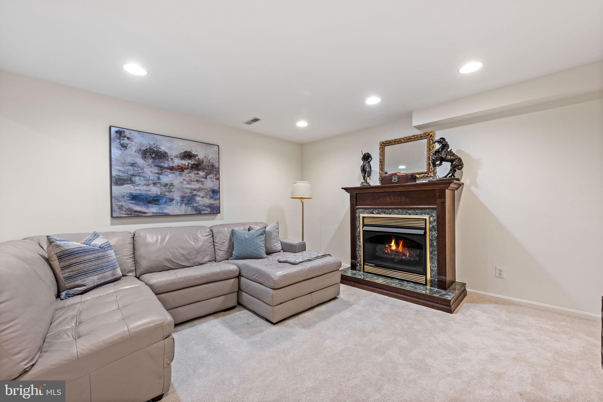 SEMINARY RIDGE - Residential