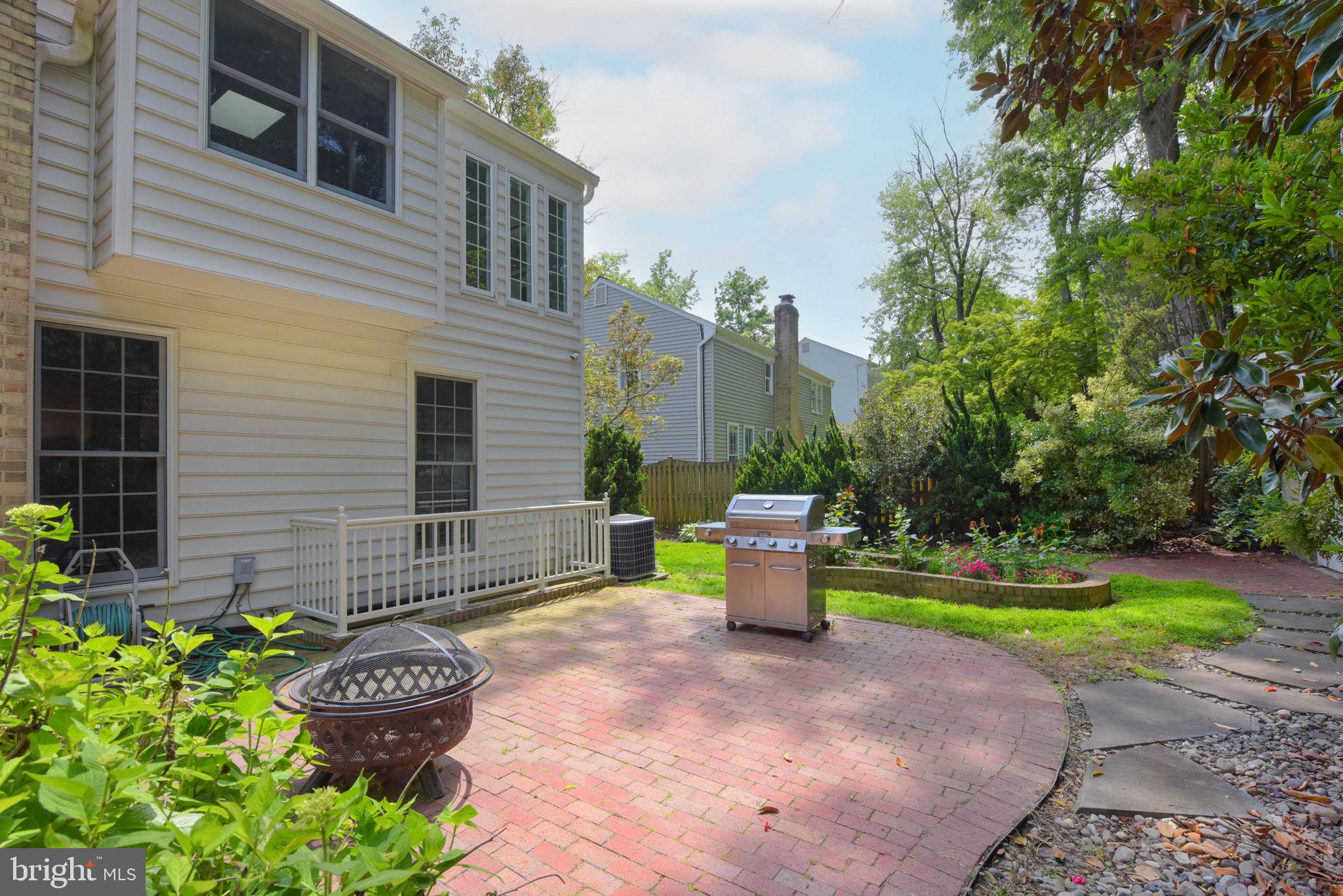 SEMINARY RIDGE - Residential