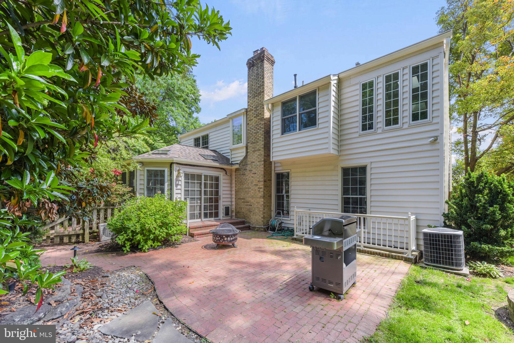 SEMINARY RIDGE - Residential