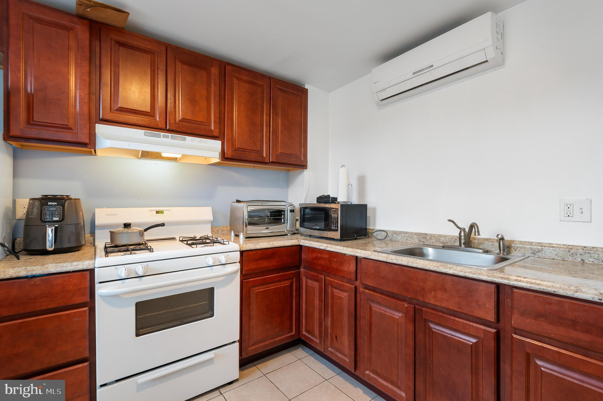 OLD GOUCHER - Residential Income