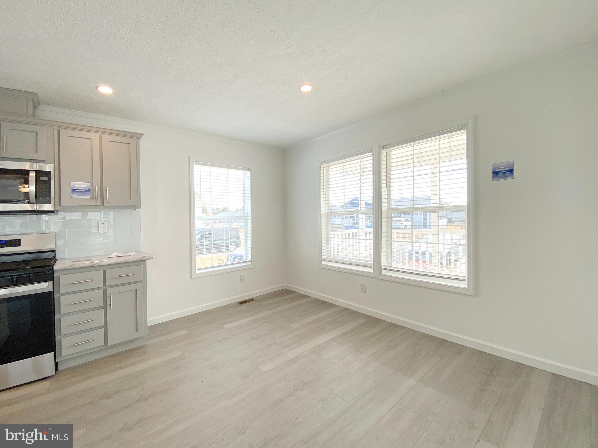 SUSSEX WEST MHP - Residential