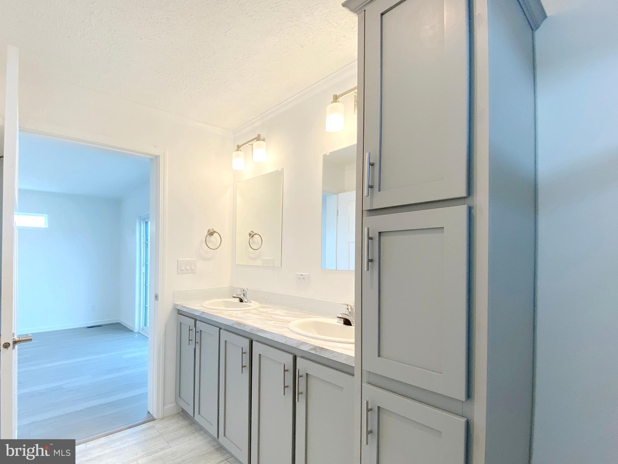 SUSSEX WEST MHP - Residential