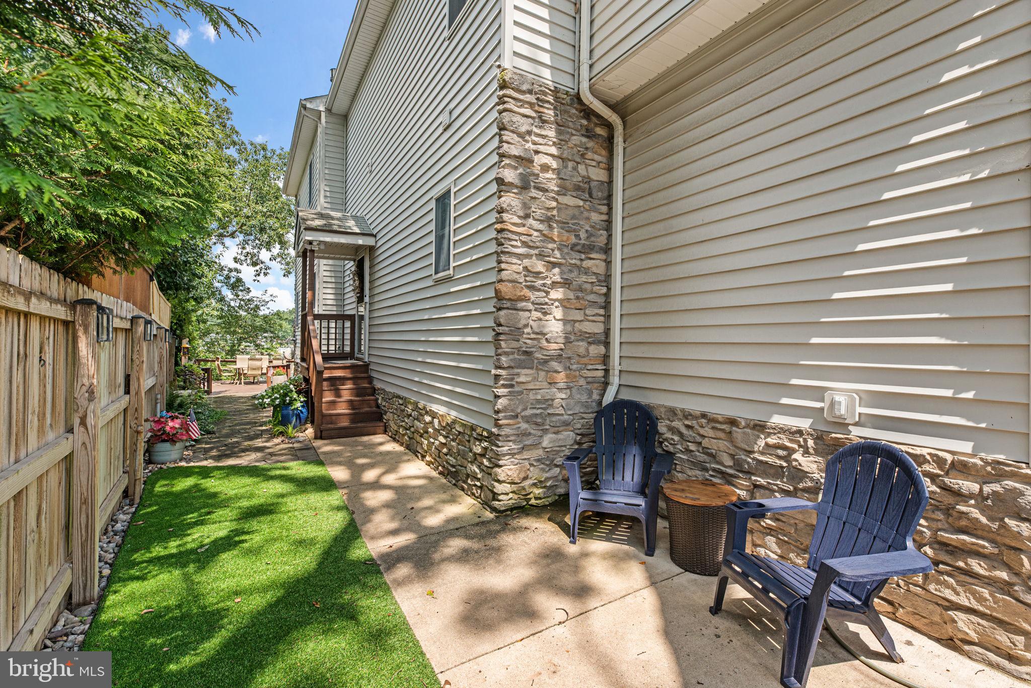 7674 PINE KNOB ROAD