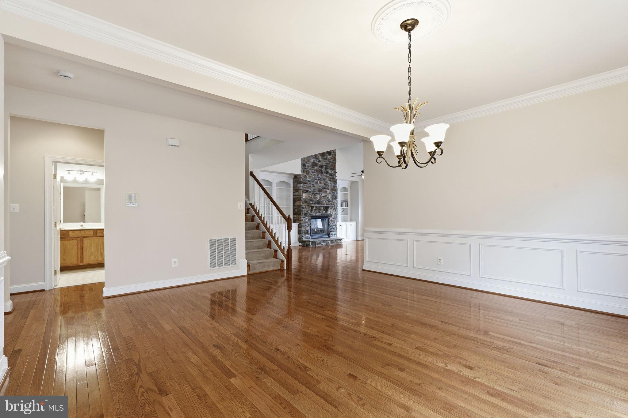 SHENANDOAH, LAKE FREDERICK - Residential