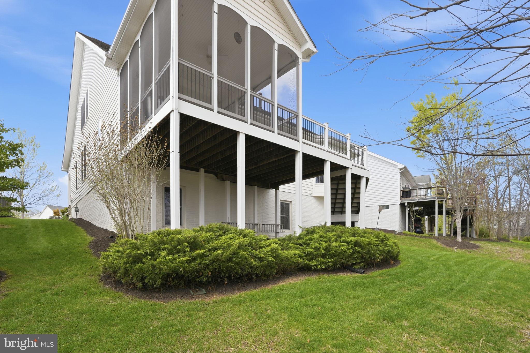 SHENANDOAH, LAKE FREDERICK - Residential