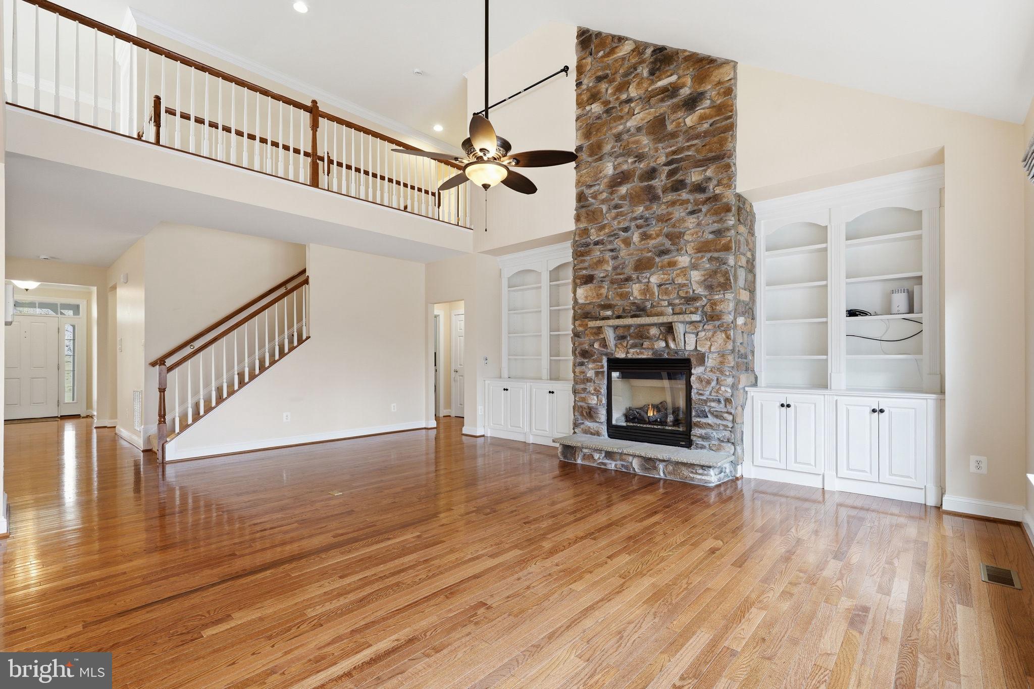 SHENANDOAH, LAKE FREDERICK - Residential