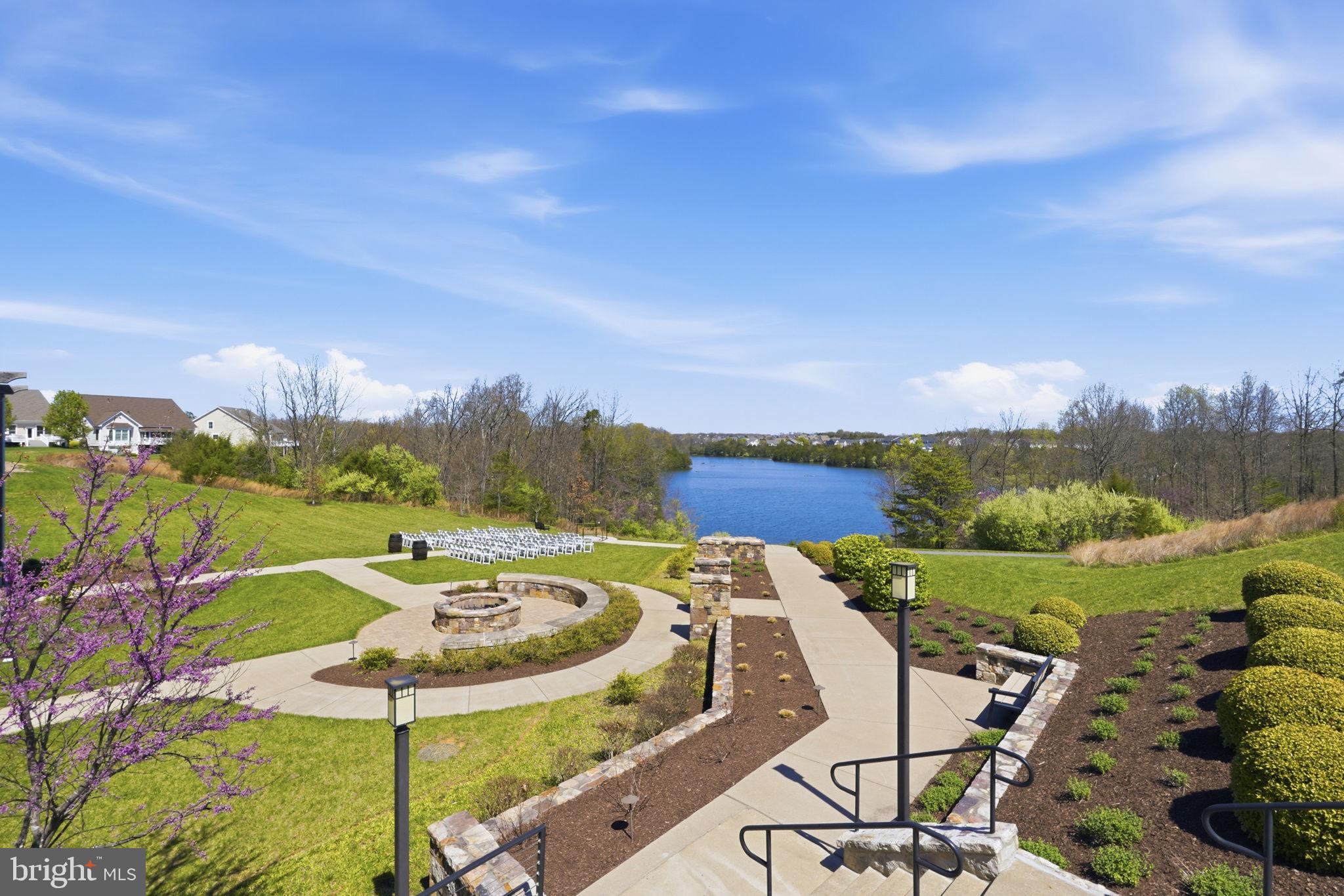 SHENANDOAH, LAKE FREDERICK - Residential