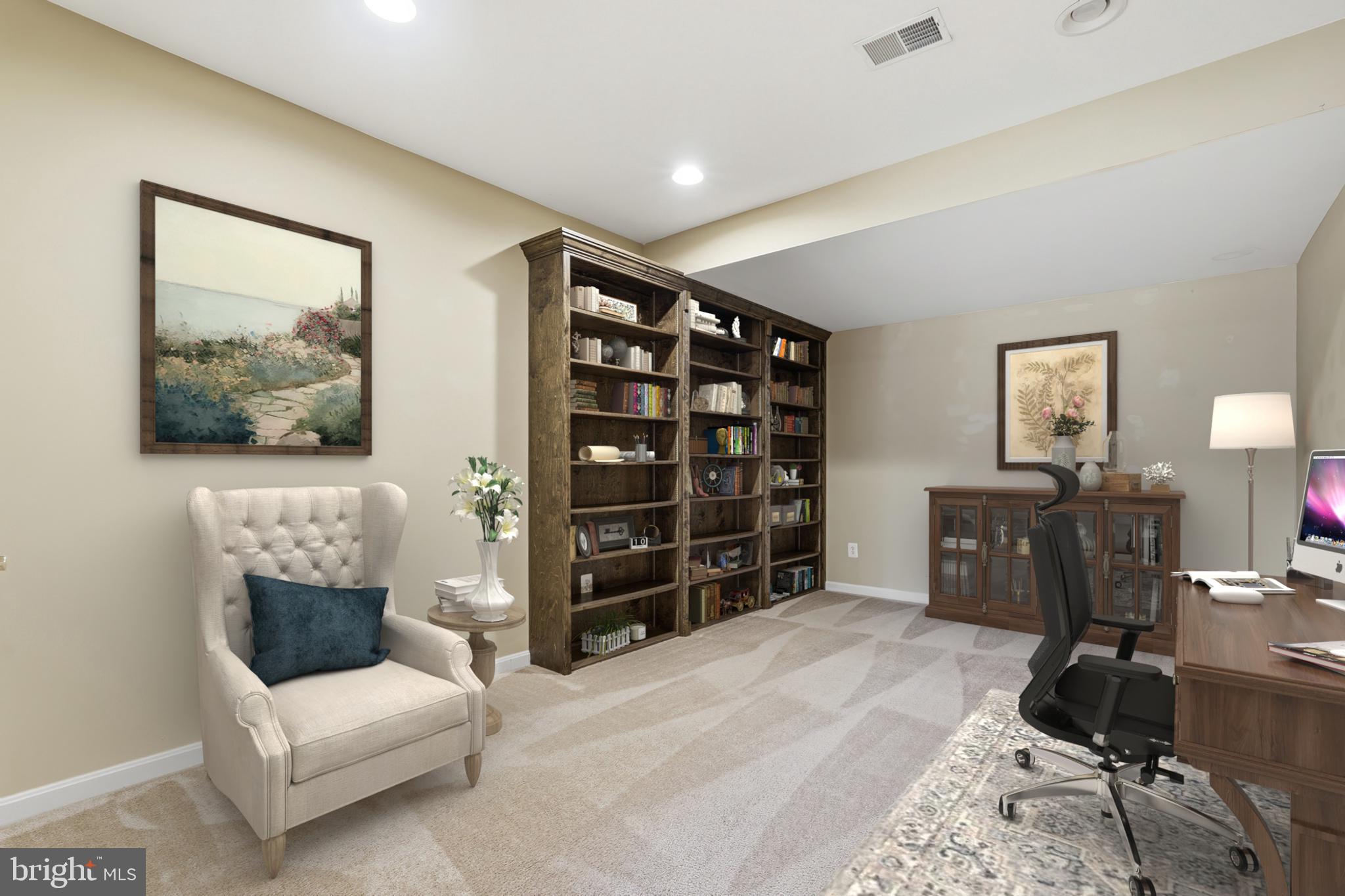 SHENANDOAH, LAKE FREDERICK - Residential