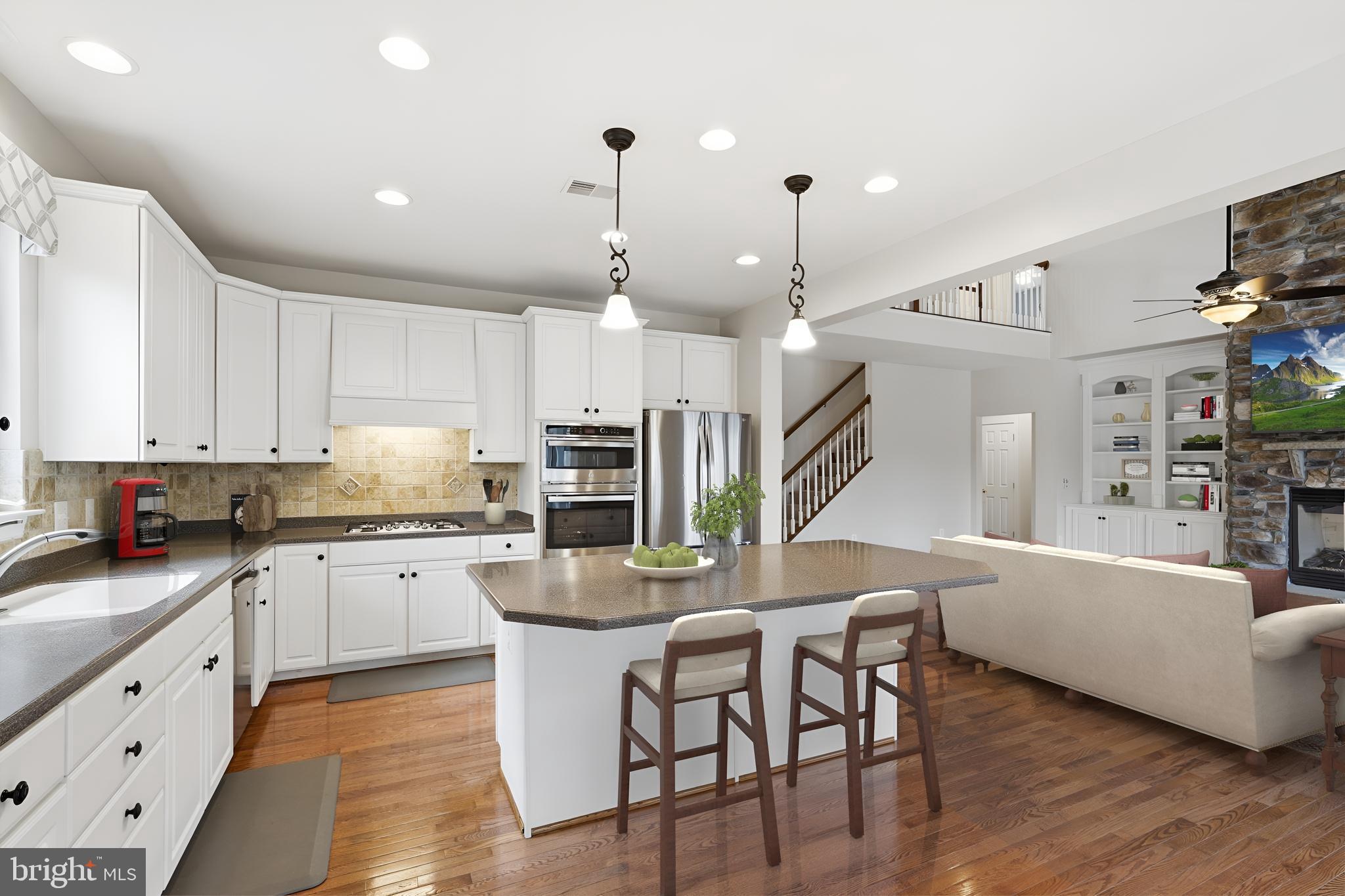 SHENANDOAH, LAKE FREDERICK - Residential