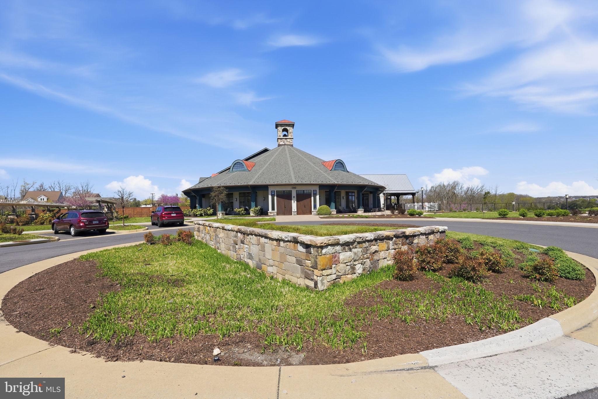 SHENANDOAH, LAKE FREDERICK - Residential