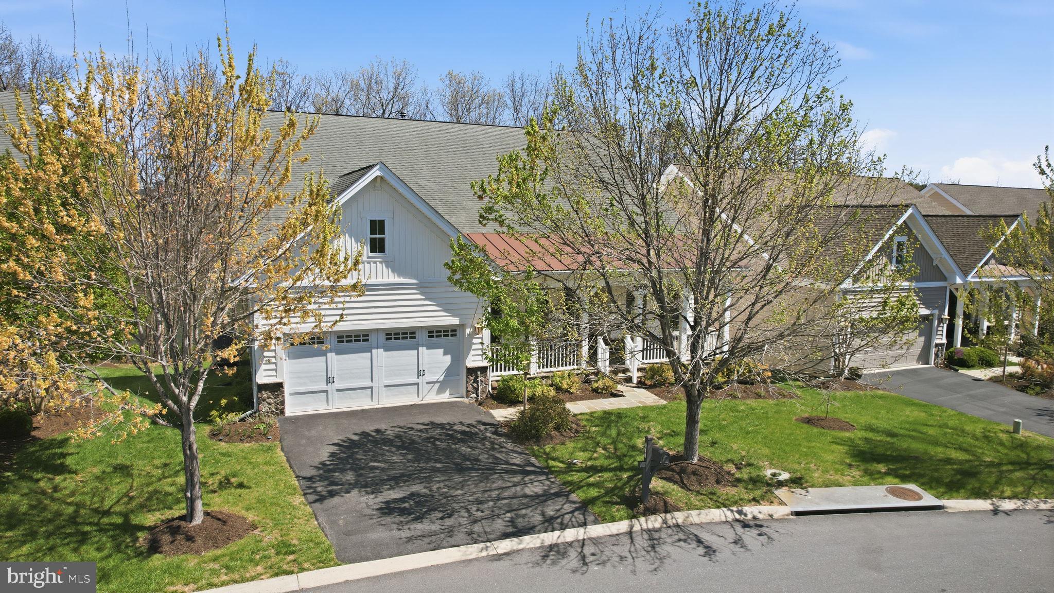 SHENANDOAH, LAKE FREDERICK - Residential