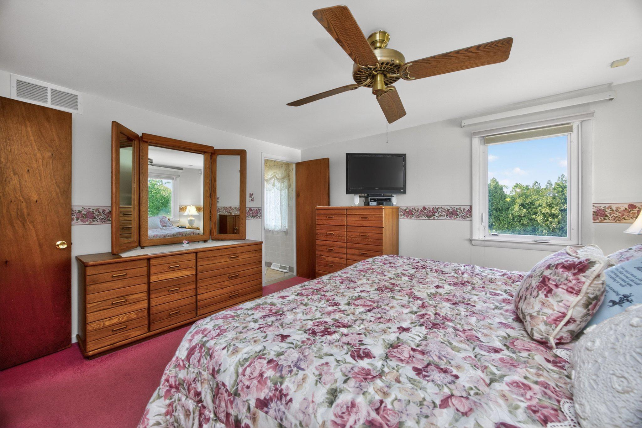 WITHERINGTON HGTS - Residential