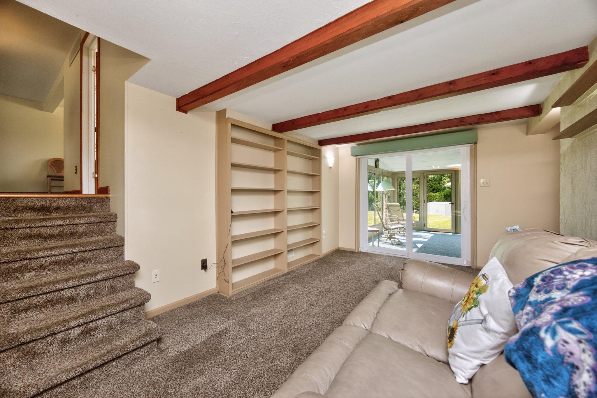 WITHERINGTON HGTS - Residential
