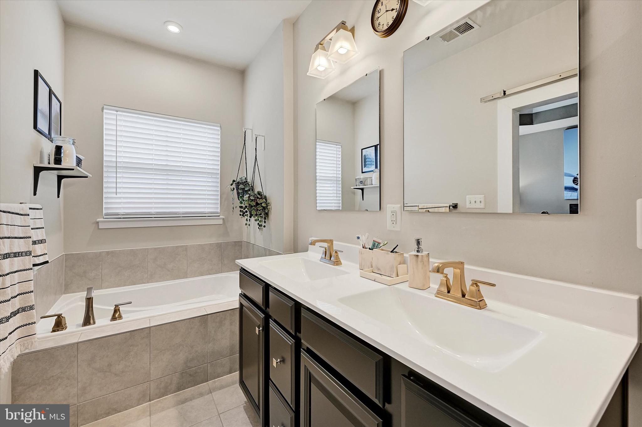 GREENLEIGH - Residential