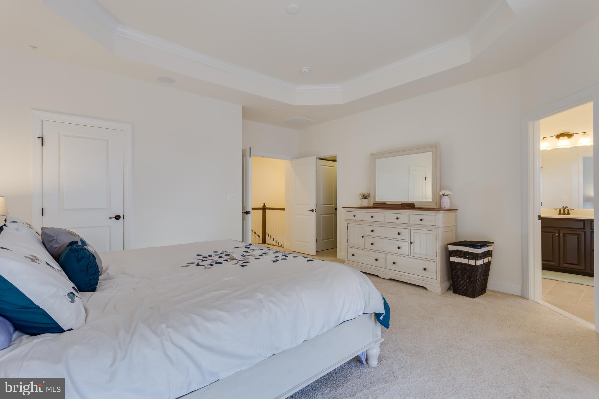 VIRGINIA MANOR CONDOMINIUM - Residential