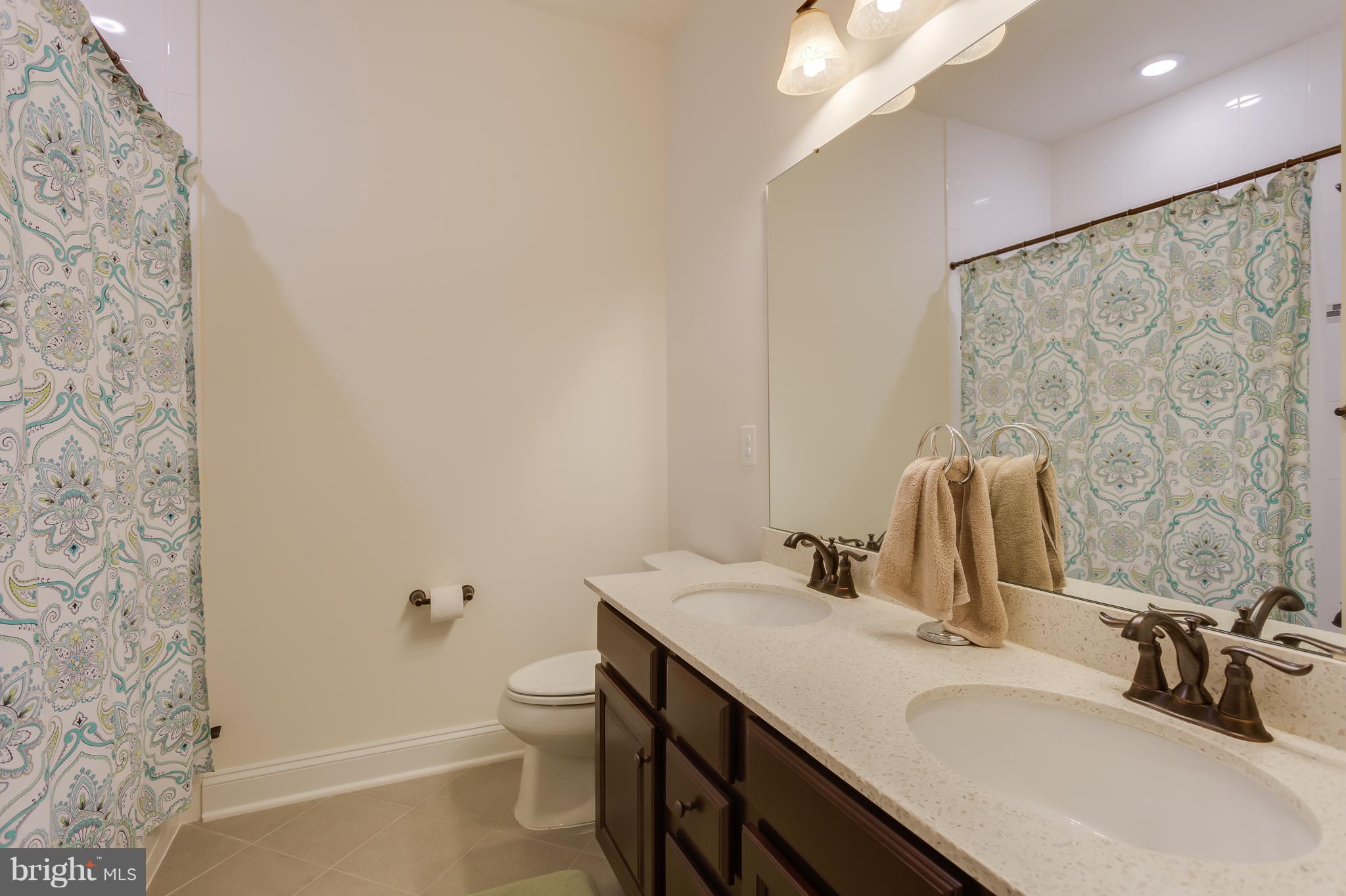 VIRGINIA MANOR CONDOMINIUM - Residential