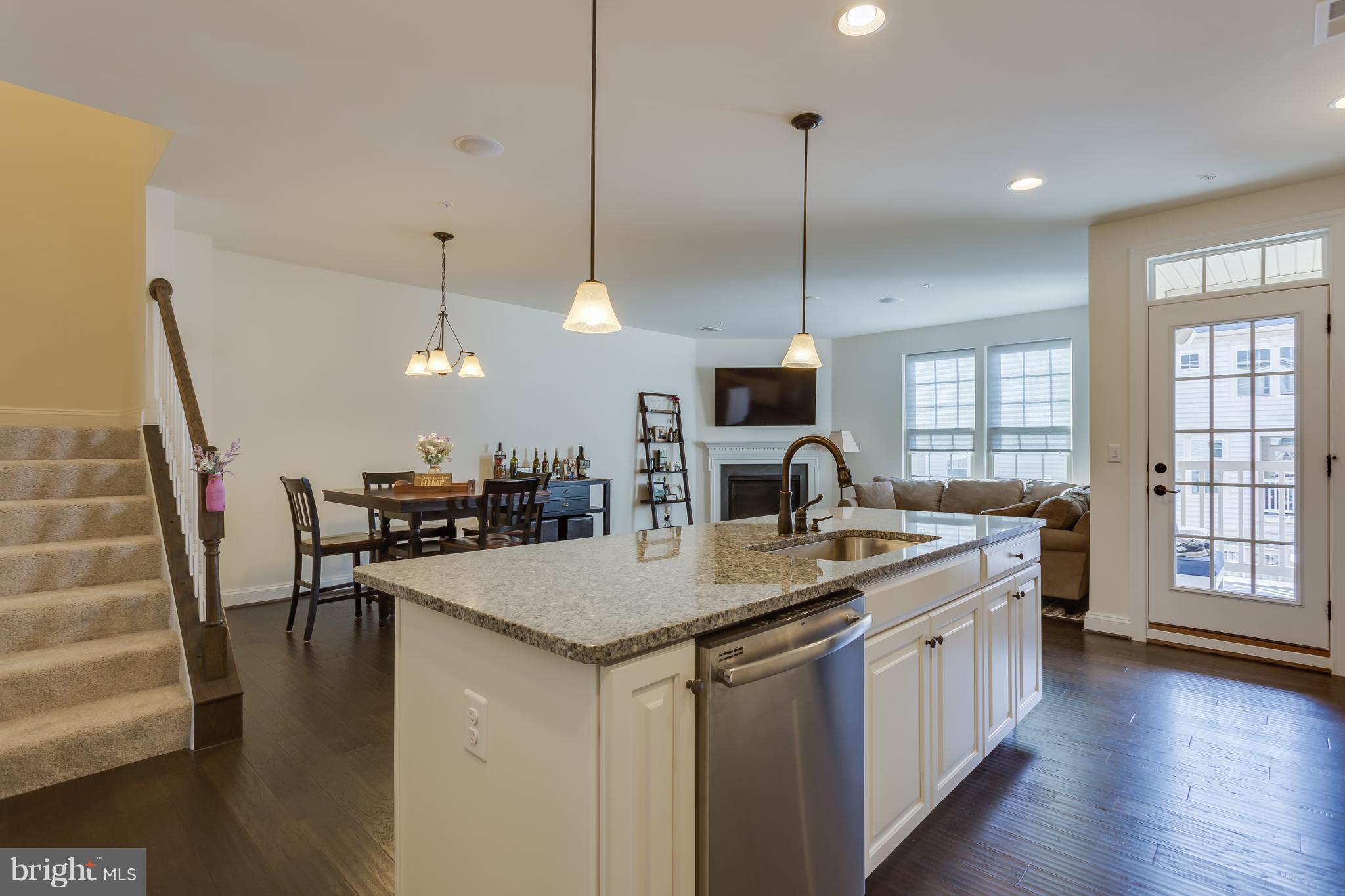 VIRGINIA MANOR CONDOMINIUM - Residential