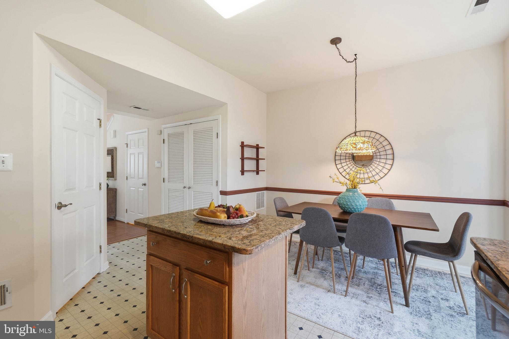 8354 HUNTER MURPHY CIRCLE