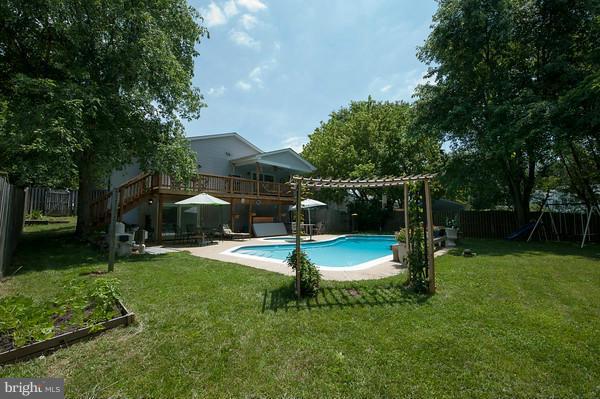 OAKRIDGE - Residential