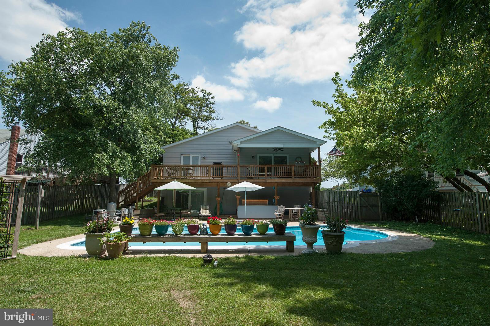 OAKRIDGE - Residential