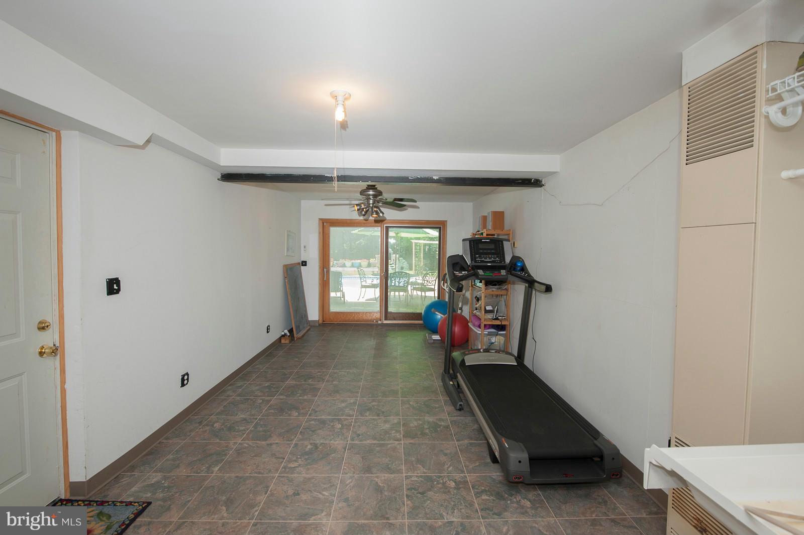 OAKRIDGE - Residential